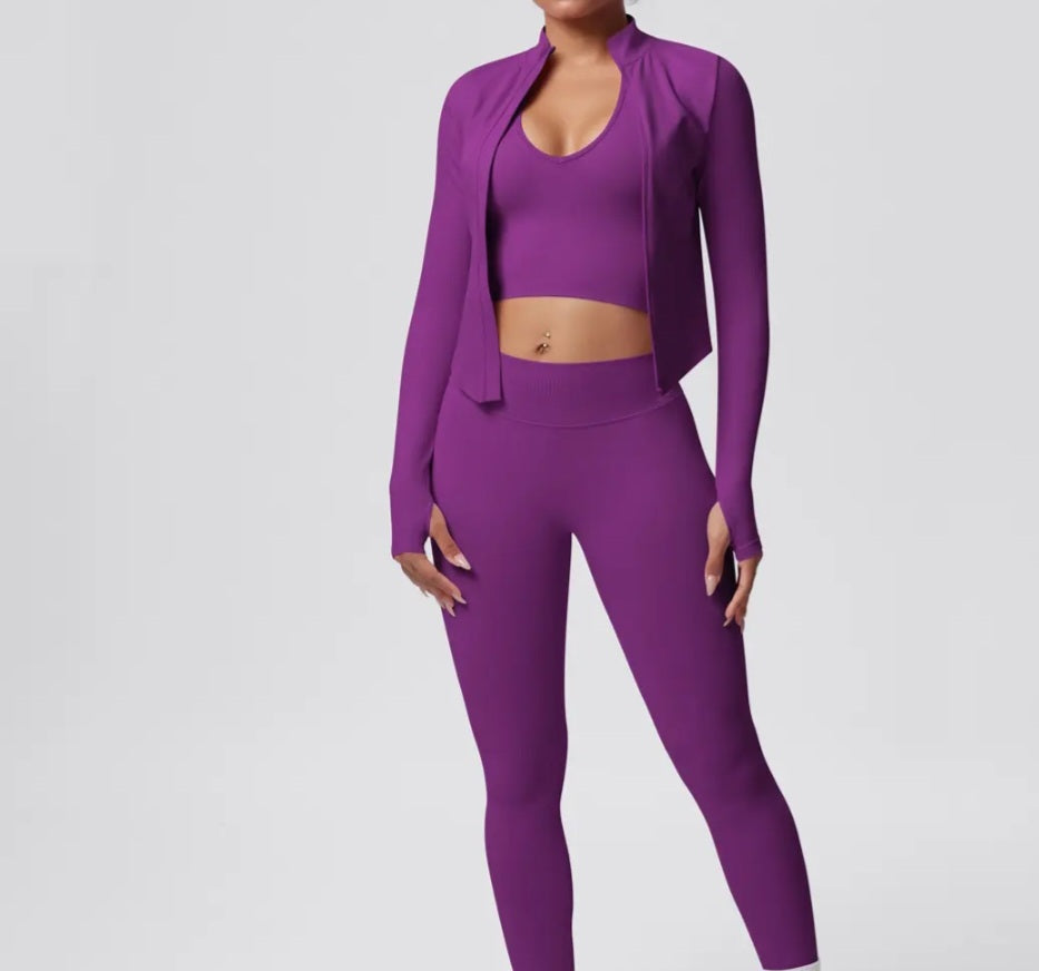 Breathable Seamless 3 Piece Yoga Set